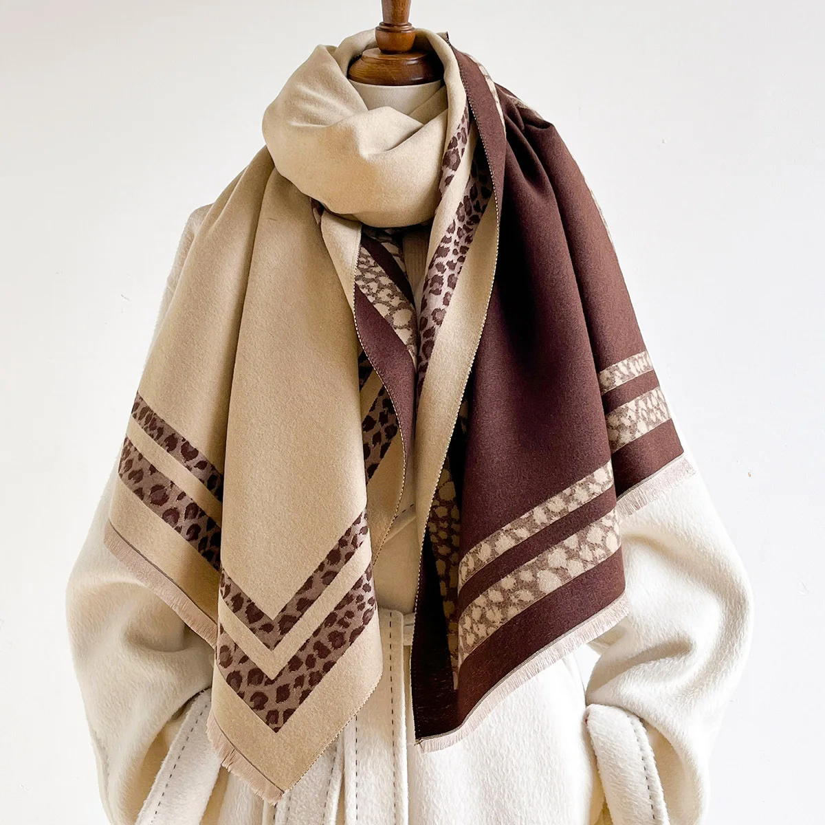 Winter Reversible Warm Large S - đánh giá và giá Woven Scarf Blanket