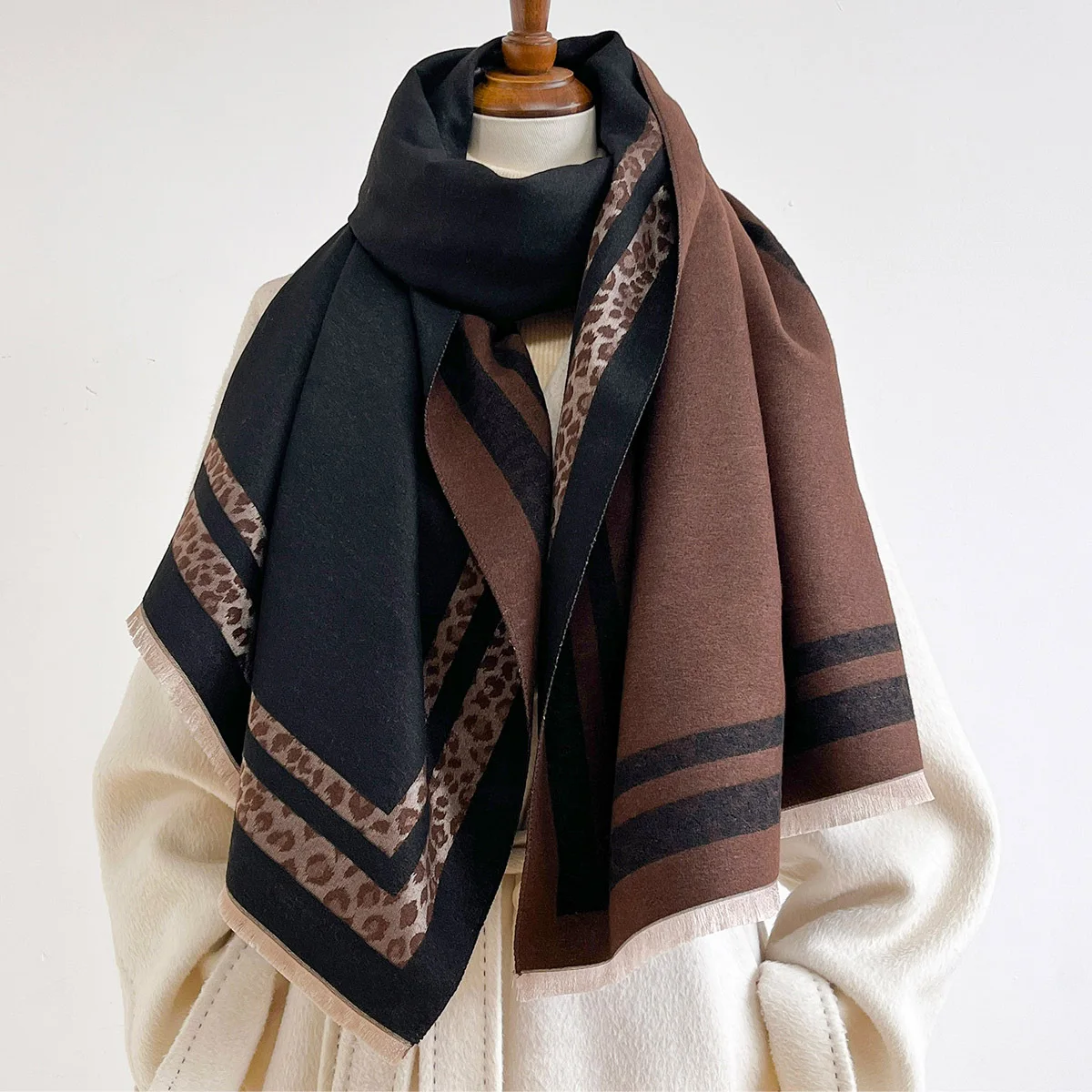 Winter Reversible Warm Large S - đánh giá và giá Woven Scarf Blanket