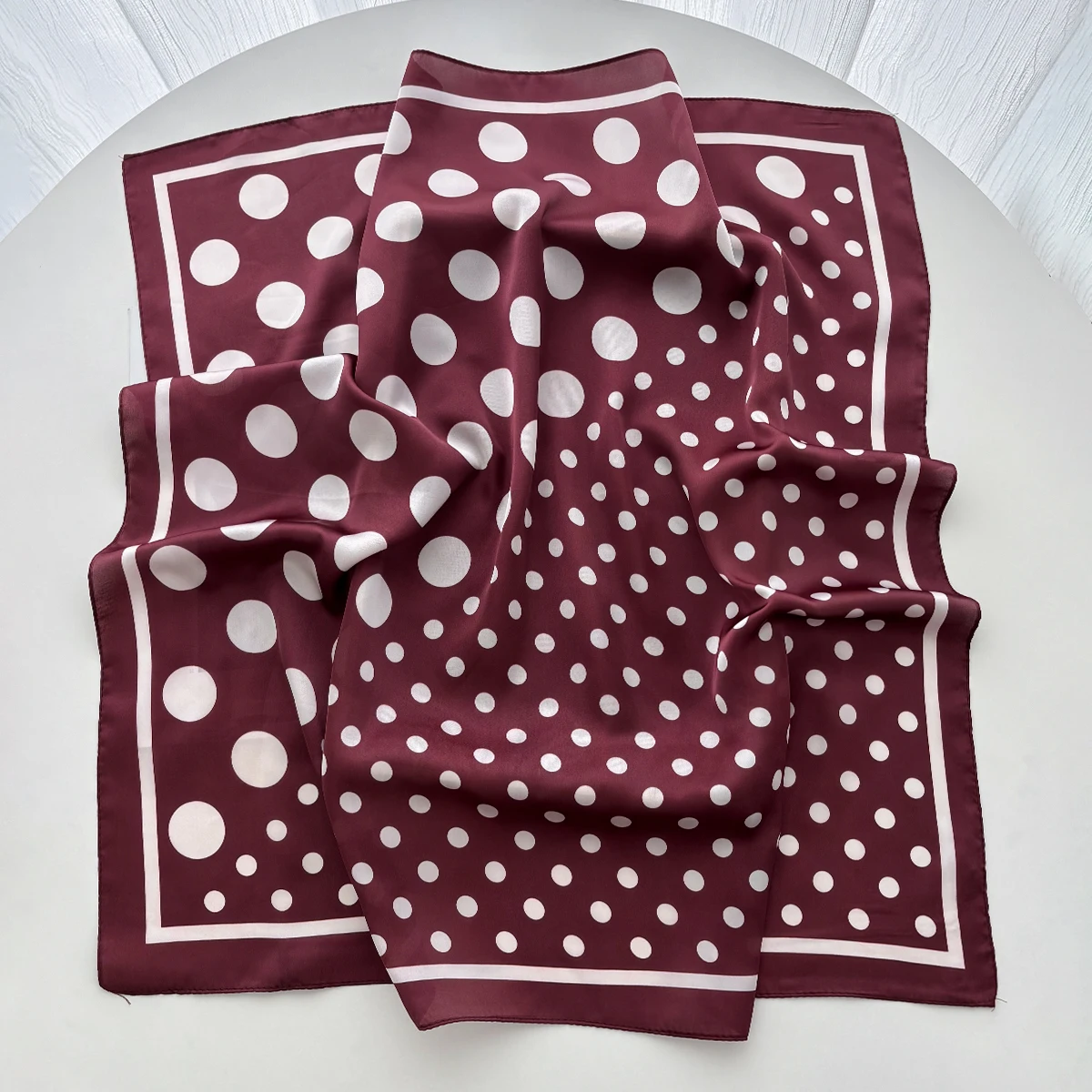 Women Elegant Soft Satin Squar - đánh giá và giá Face Scarf Mask
