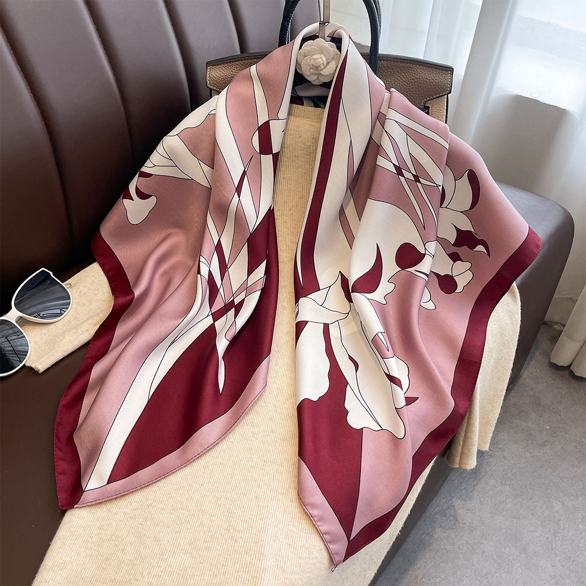 Luxury 90*90Cm Square Scarf Tw - đánh giá và giá Face Scarf Mask