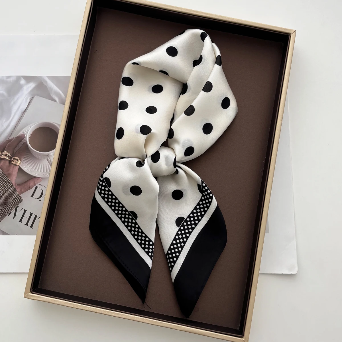 Women Elegant Soft Satin Squar - đánh giá và giá Face Scarf Mask